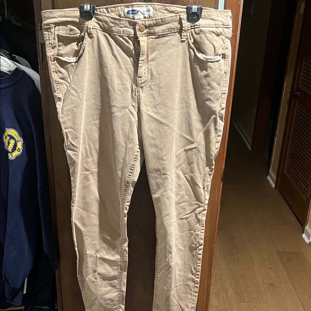 Old Navy Tan Skinny Pants Versatile Lightweight